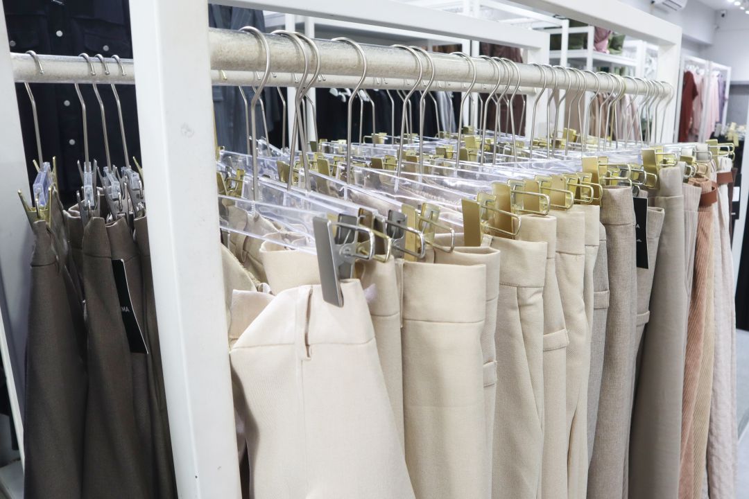 PS Pants Hanger + Hook YG Gold 15cm
